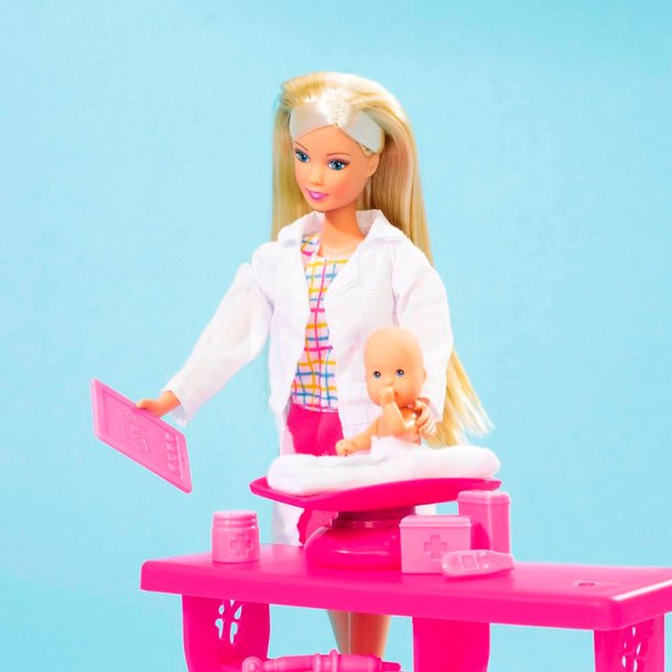 Steffi Love dukke som doktor