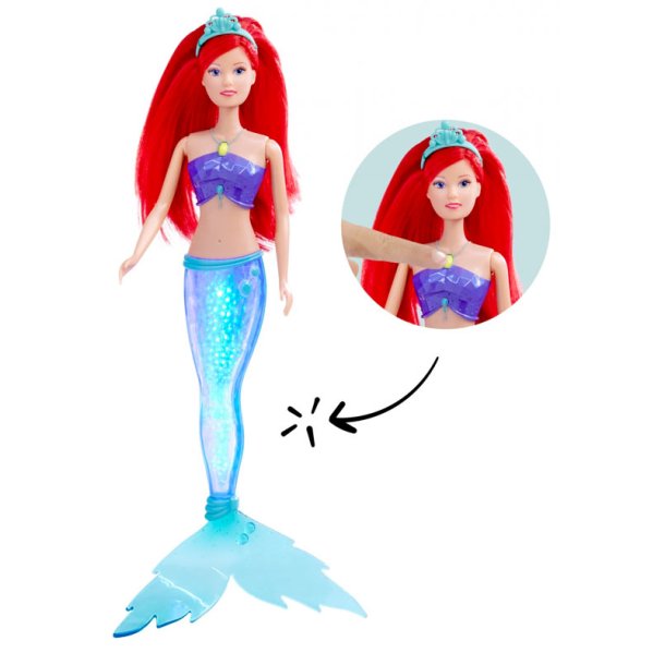 Steffi Love havfrue med lys i halen