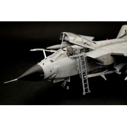 Italeri 1:32 Tornado ECR - Modelfly