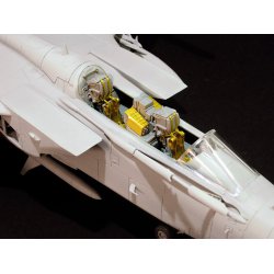 Italeri 1:32 Tornado ECR - Modelfly
