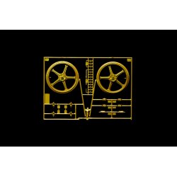 Italeri 1:9 Suzuki RG 500 XR27 - Modelmotorcykel