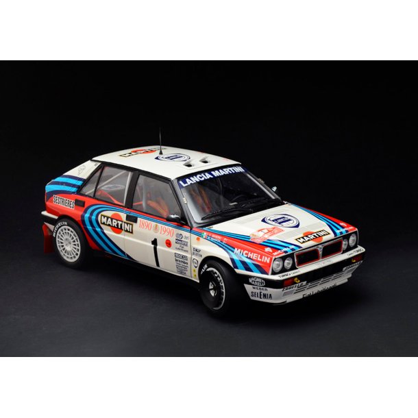 Italeri 1:12 Lancia Delta HF integrale 16v - Modelbil