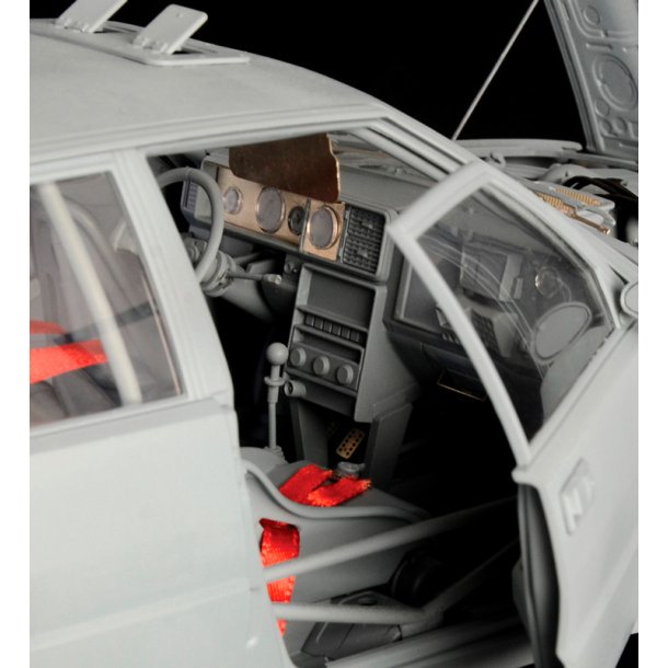 Italeri 1:12 Lancia Delta HF integrale 16v - Modelbil