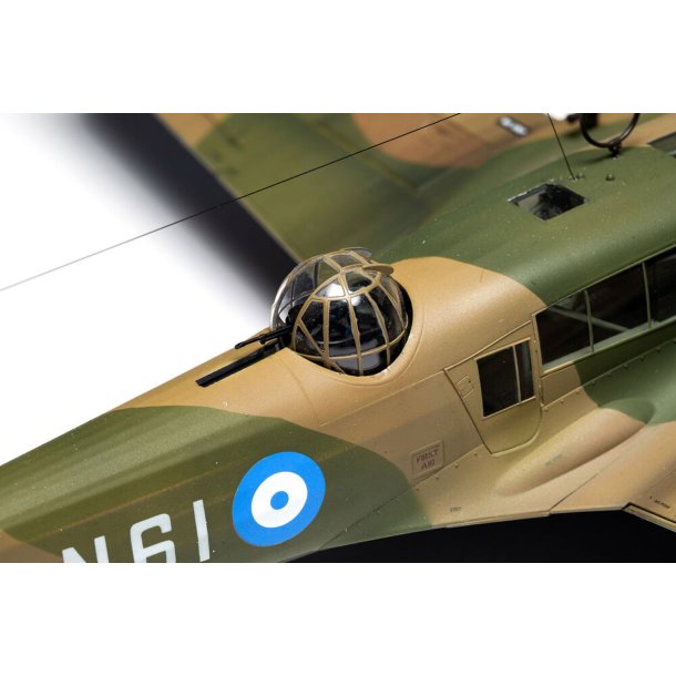 Airfix Avro Anson Mk.l - Modellflygplan
