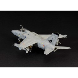 Italeri 1:72 AMX Ghibli - Modellflygplan