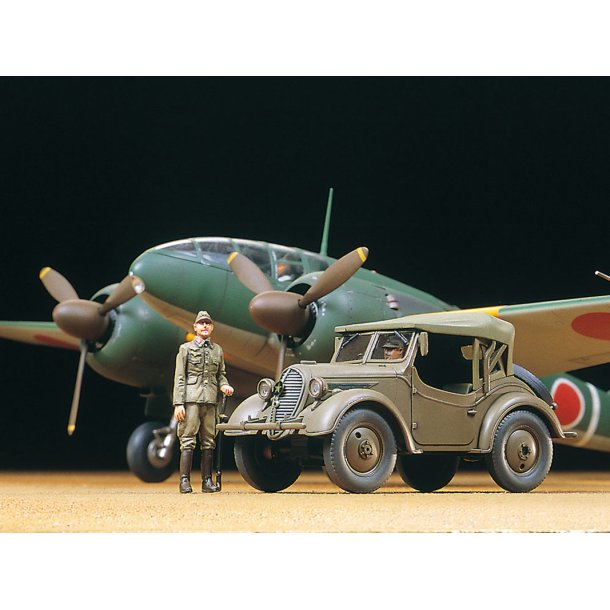 Tamiya Mitsubishi Ki-46 III Type 100 &amp; 4x4 Kurogane modelfly