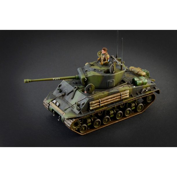 Italeri 1:56 M4A3E8 Sherman Fury - Modelkampvogn