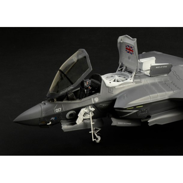 Italeri 1:48 F-35 B Lightning II - Modelfly