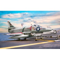 Italeri 1:48 A-4 E/F/G Skyhawk - Modelfly