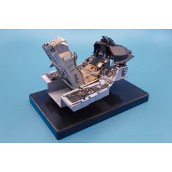 Italeri 1:12 F-16 Cockpit - Modelfly