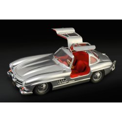 Italeri 1:16 Mercedes Benz 300 SL Gullwing - Modelbil