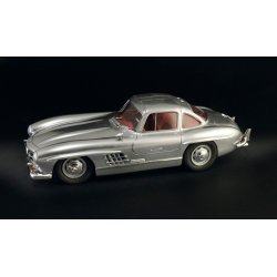 Italeri 1:16 Mercedes Benz 300 SL Gullwing - Modelbil