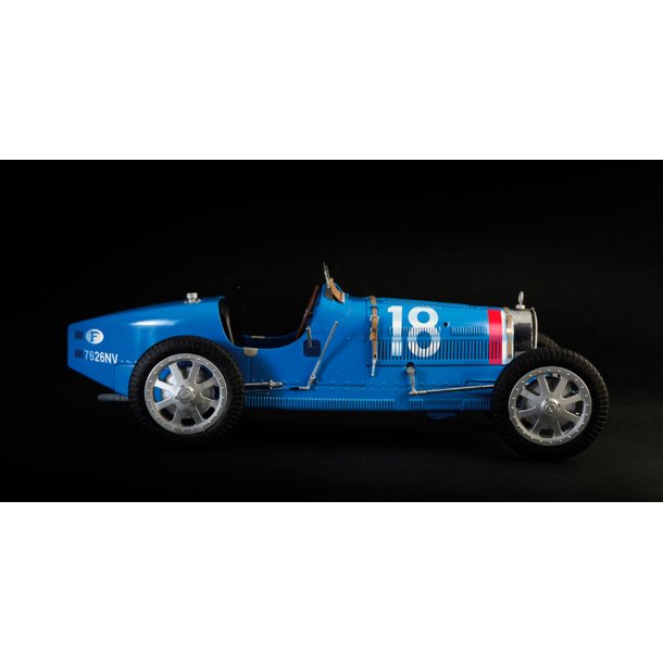 Italeri 1:12 Bugatti Type 35B - Modelbil