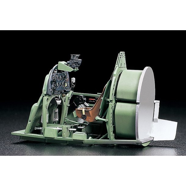 Tamiya Supermarine Spitfire Mk.XVIe 1:32 - Modelfly