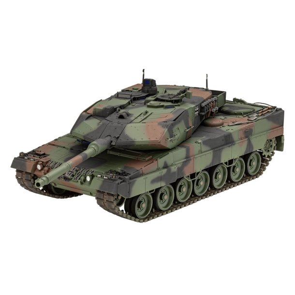 Revell Leopard 2 A6M+ 1:35 modell tank