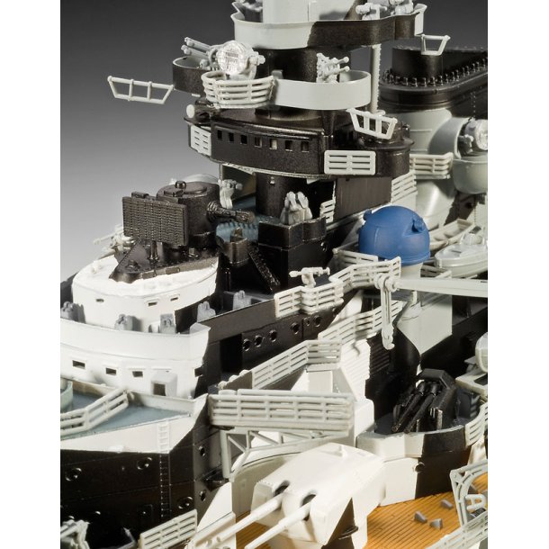 Revell German Battleship WWII Tirpitz modelskib - 1:350