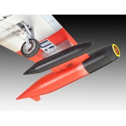 Revell US Air Force 75th Anniversary modelfly - Med lim og maling