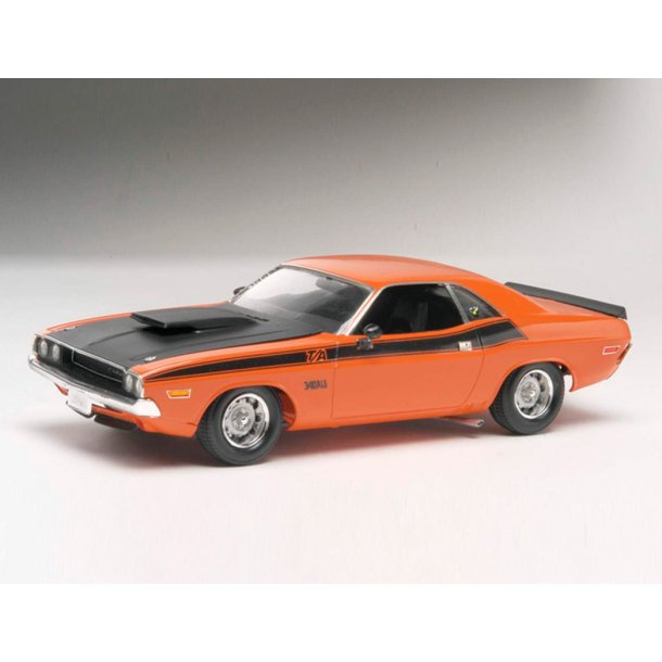 Revell 1970 Dodge Challenger 2i1 modelbil