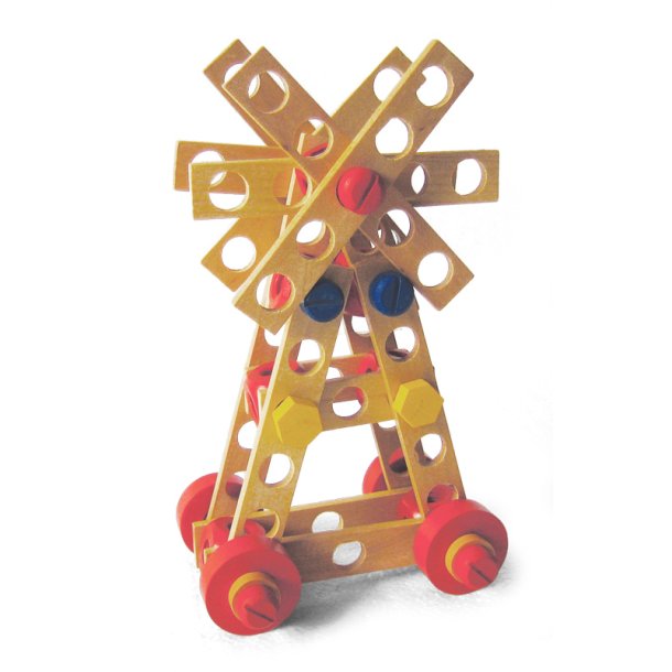 Trbyggest med 90 dele i spand