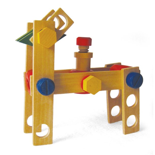 Trbyggest med 90 dele i spand