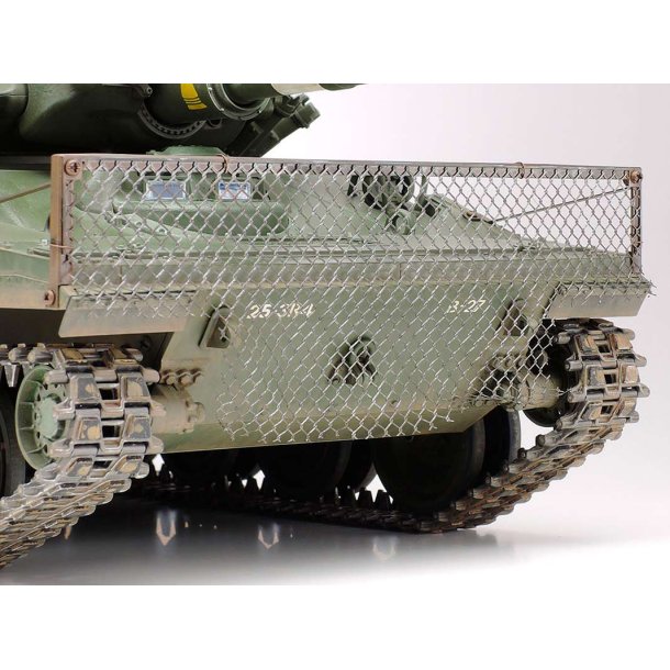 Tamiya US Airborne tank M551 Sheridan - 1:16