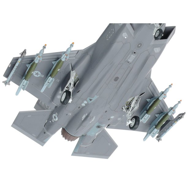 Tamiya F-35A Lightning II - 1:72