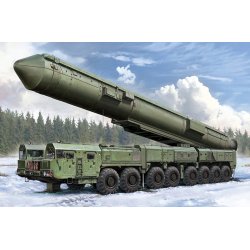 Hobby Boss 15U175 TEL of RS-12M1 Topol-M ICBM 1:72