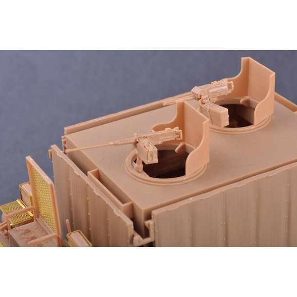 Hobby Boss M1070 Gun Truck 1:35 modellastbil