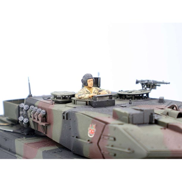ICM Leopard 2A6 kampvogn fra the Armed Forces of Ukraine - 1:35