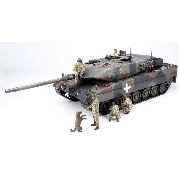 ICM Leopard 2A6 kampvogn fra the Armed Forces of Ukraine - 1:35
