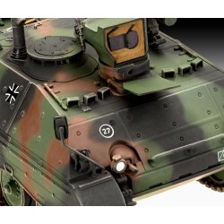 Revell Raketenjagdpanzer Jaguar 1: 1:35 modelkampvogn med lim og maling