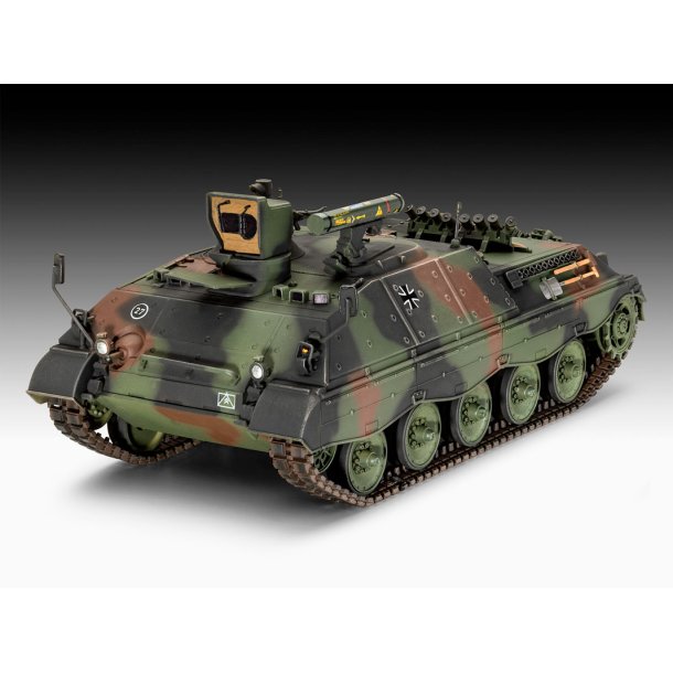 Revell Raketenjagdpanzer Jaguar 1: 1:35 modelkampvogn med lim og maling