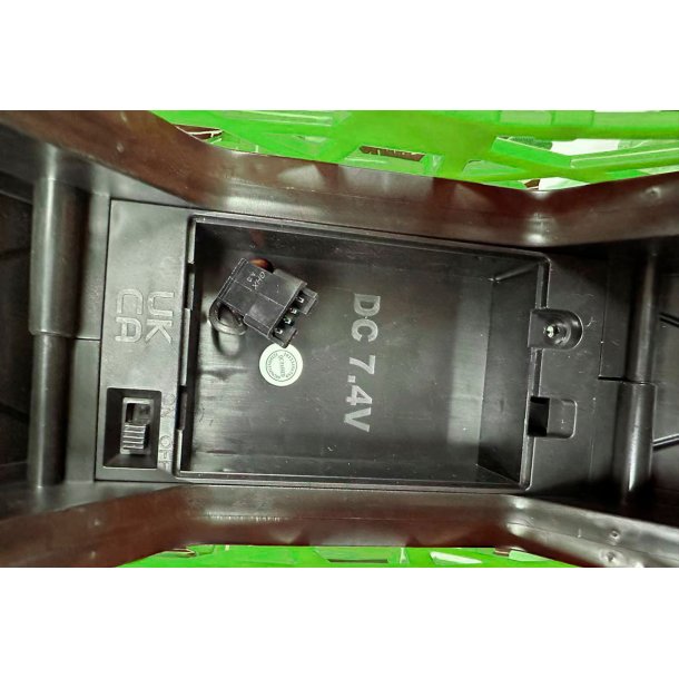 Tec-Toy fjernstyret Scary Monster bil (15 km/t) - 1:12