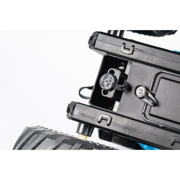 Tec-Toy Fj�rrstyrd vattenskjutande 2,4 GHz-bil (12 km/t, 6 �r+) - Bl�