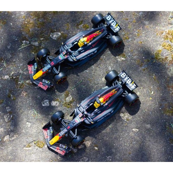 Burago F1 Red Bull Racing RB20 2024 tvpack 1:43  Verstappen &amp; Prez