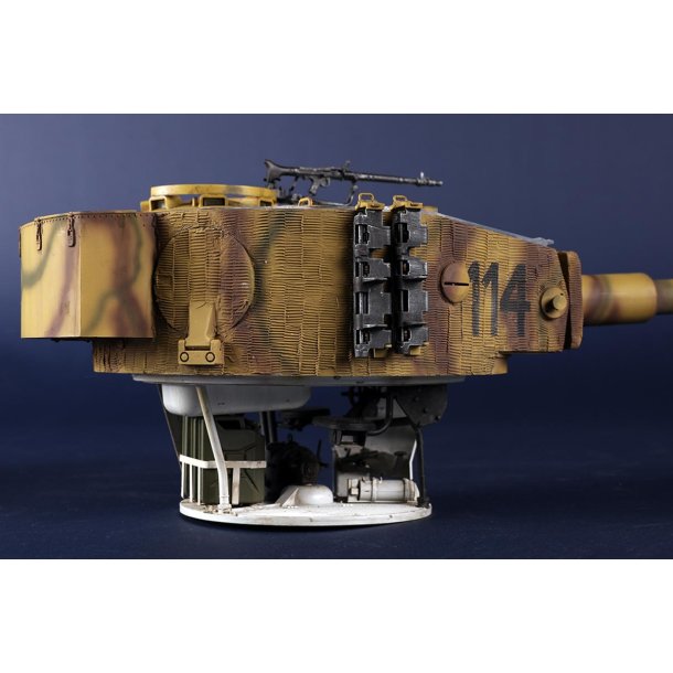 Trumpeter German Tiger 1 sen produktion - 1:16