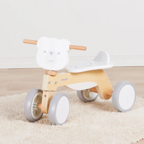 PolarB tr gbil med stabila hjul  stt bjrndesign