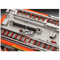 Revell Schlingmann LF 20/16 1:24 Model Kit