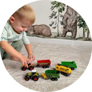 Bondg&aring;rd i tr&auml; & tillbeh&ouml;r