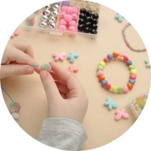 Perler og elastiksnor