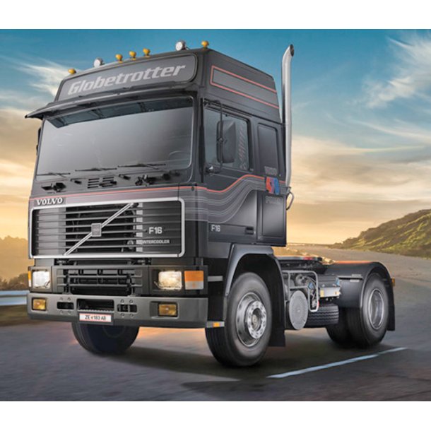 Italeri Volvo F16 Globetrotter - 1:24