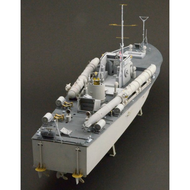 Italeri Vosper 726 motortorpedobd - 1:35