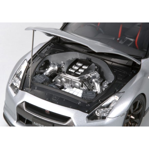 Tamiya Nissan GT-R - Modelbil