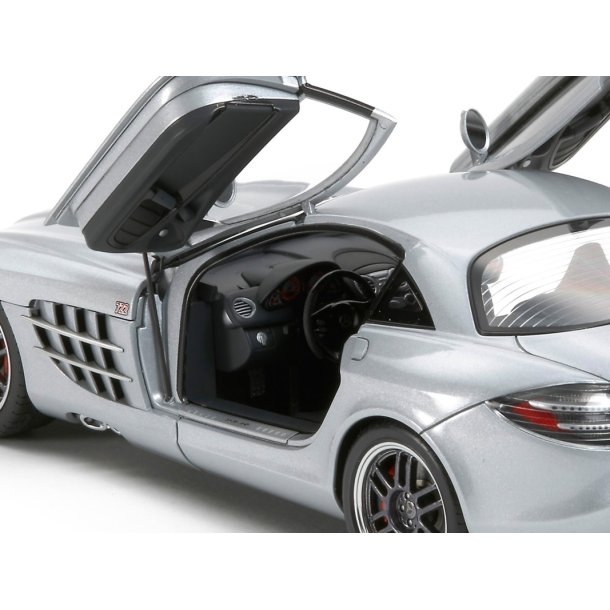 Tamiya Mercedes-Benz SLR McLaren 722 - Modelbil