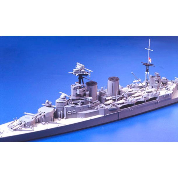 Tamiya brittisk stridskryssare "Hood" - 2in1 modellfartyg