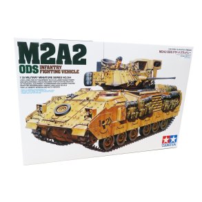 Tamiya M2A2 ODS infanteri vehicle modell tank