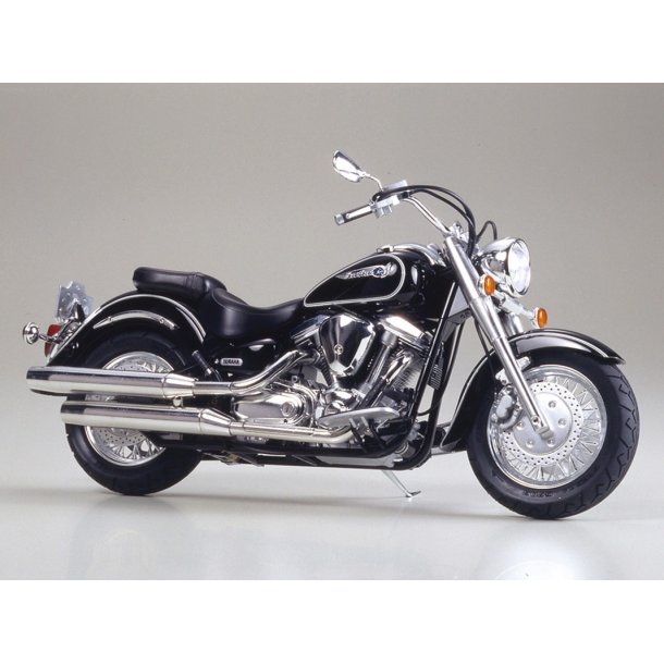 Tamiya Yamaha XV1600 Road Star - Model motorcykel