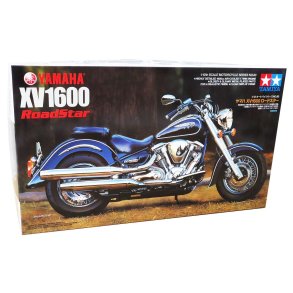 Tamiya Yamaha XV1600 Road Star - Model motorcykel