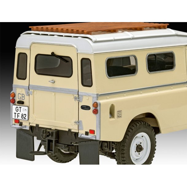 Revell Land Rover Series III LWB modelbil