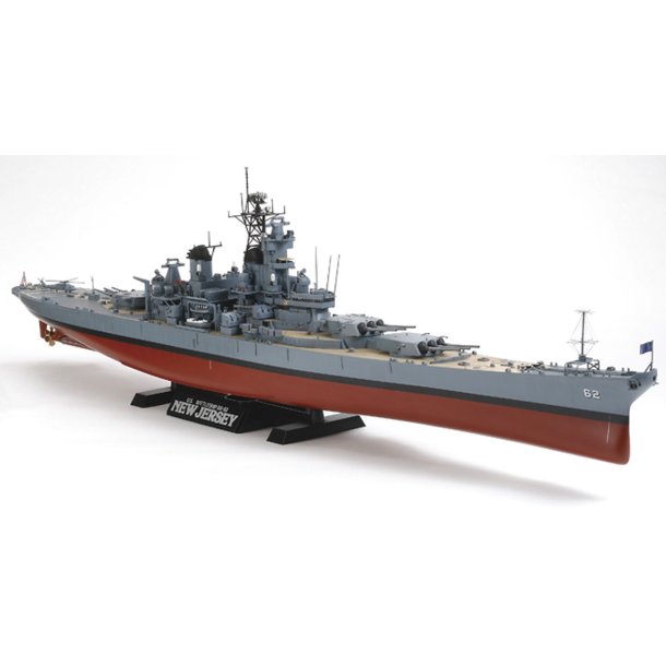 Tamiya WWII US Battleship BB-62 "New Jersey" - modellfartyg